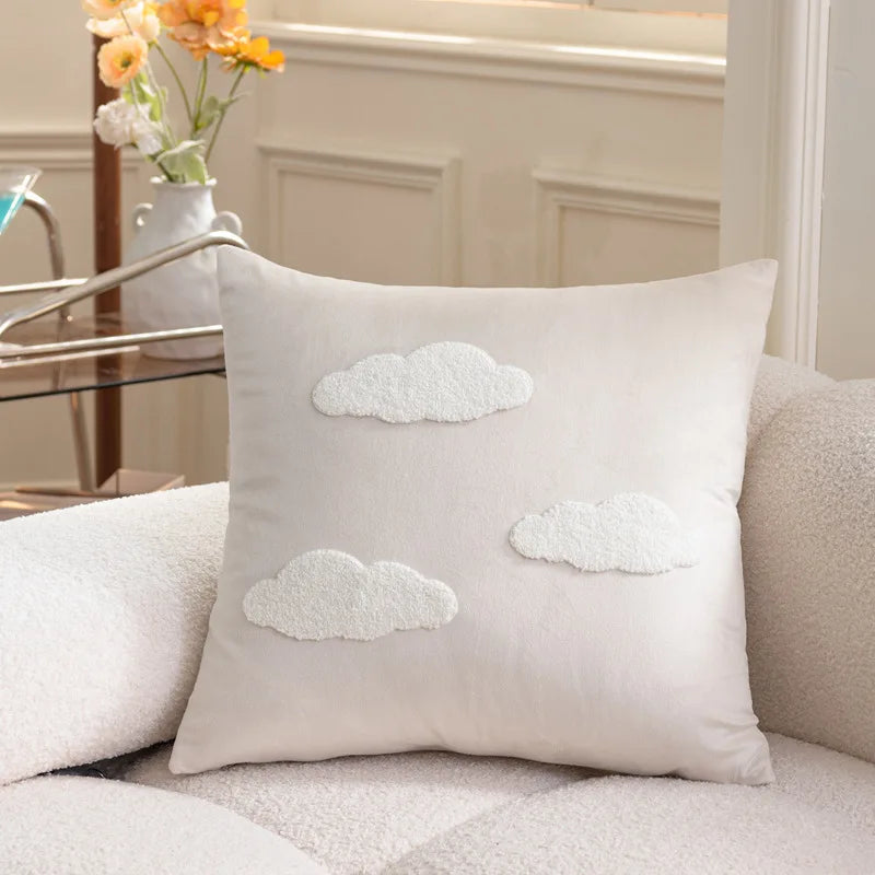 coussins carrés nuages blancs doux polyester coton adhésifs bleu rose blanc decoration salon canape
