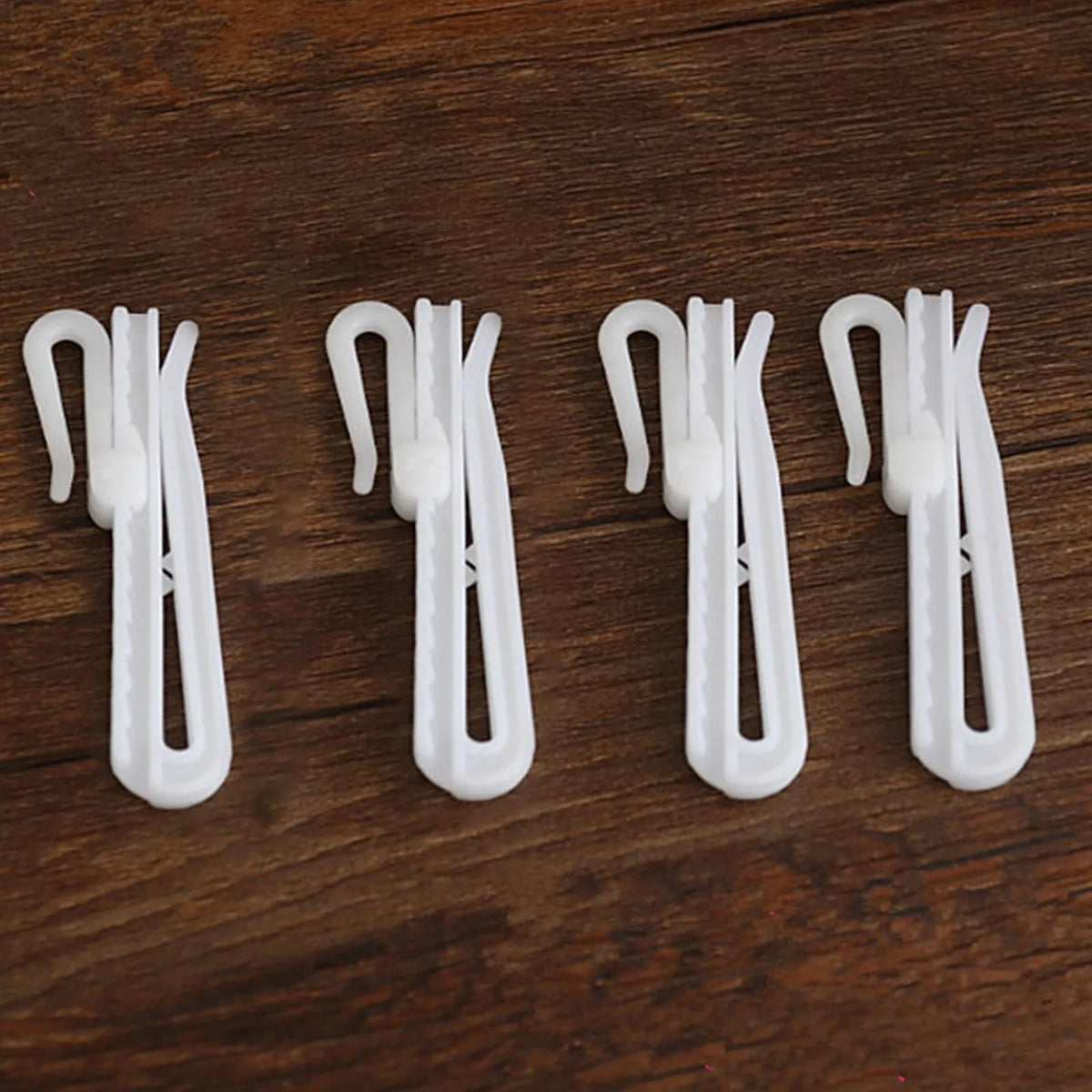 crochets ajustables blancs plats modernes rideaux fenêtres portes plastique sécurité facile