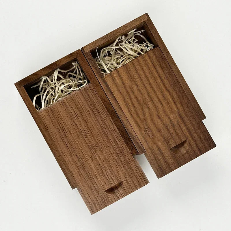 boîte rangement bijoux bois naturel compartiment carte postale motif feuille minimaliste