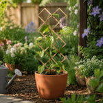 treillis bois moderne géométrique carrés imbriqués opaque beige clair pot fleurs jardin fixe