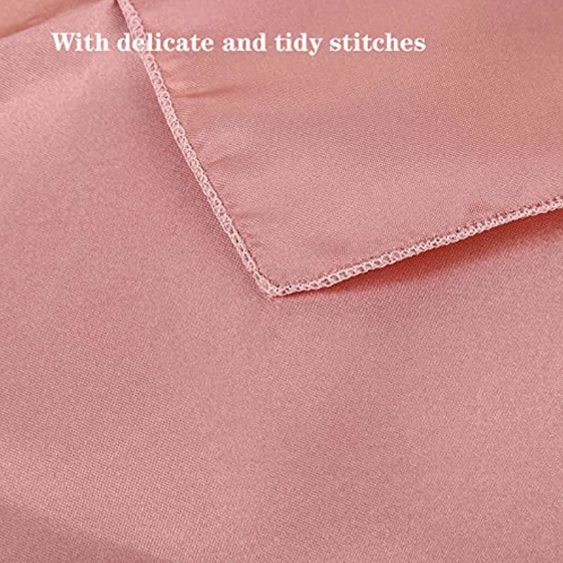 serviettes table rose pâle satinées modernes fêtes mariages extérieur