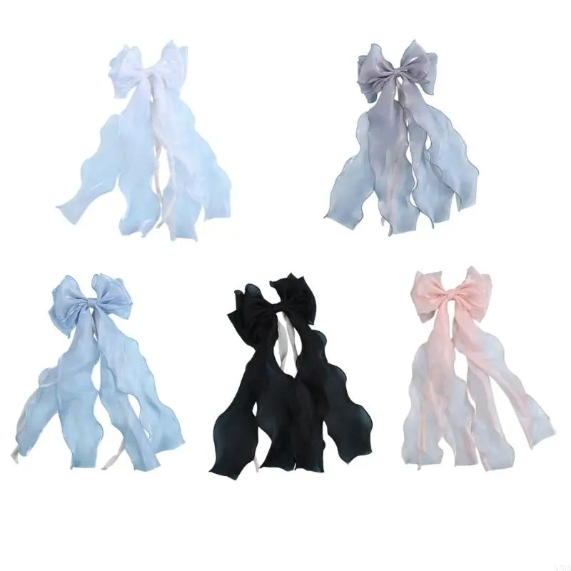 rubans décoratifs ondulés plissés élégants moderne rideaux bleu clair noir rose pâle