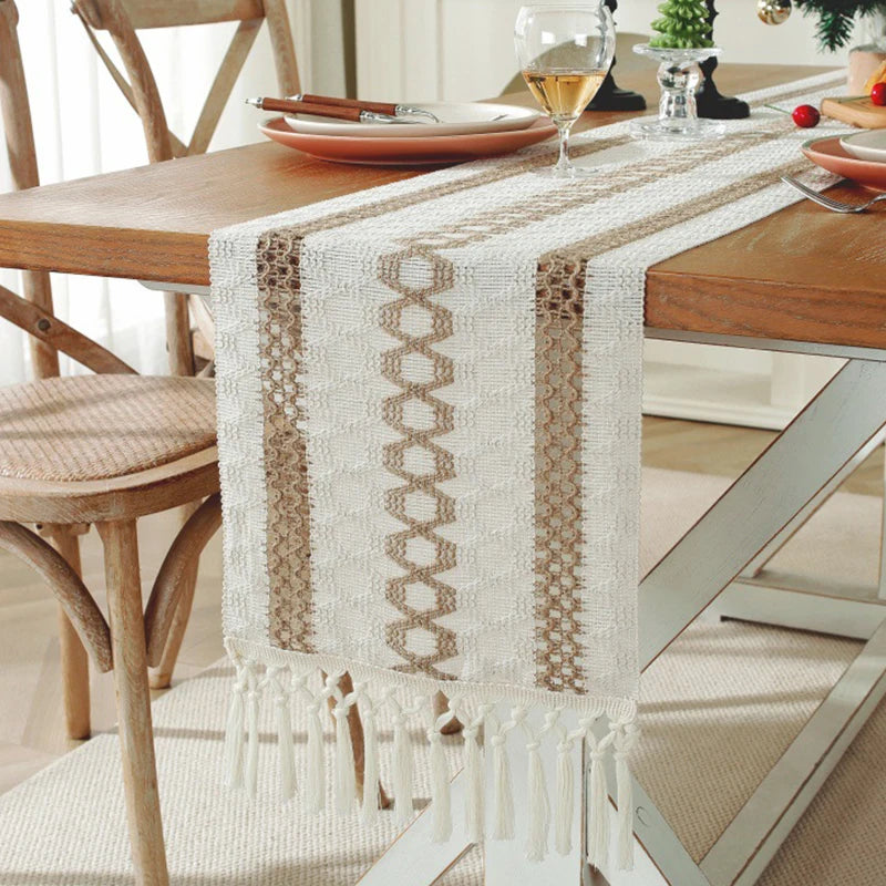tableau lin chemin table géométrique franges rustique bohème beige blanc