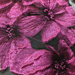 tissu polyester jacinthe fleurs stylisées résistance intempéries largeur 155cm couleurs bleu noir opacité