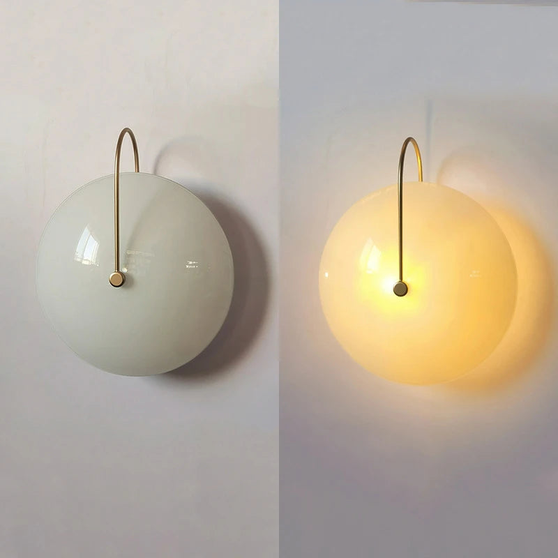 lampe murale led ronde verre moderne blanc doré transparent striée tringle