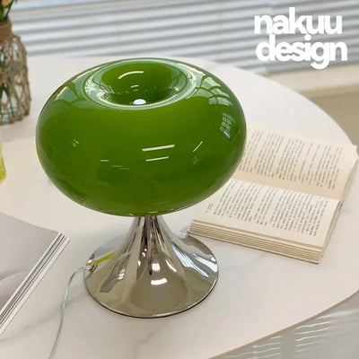 Lampe de table champignon verte design Bauhaus