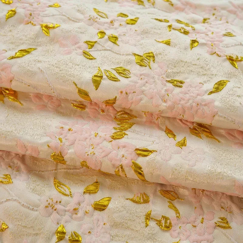 tissu polyester floral blanc rose doré motifs roses feuilles semi transparent bricolage couture décoratif