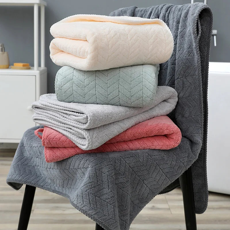 serviette bain absorption rapide séchage velours microfibre motif géométrique couleurs multiples moderne