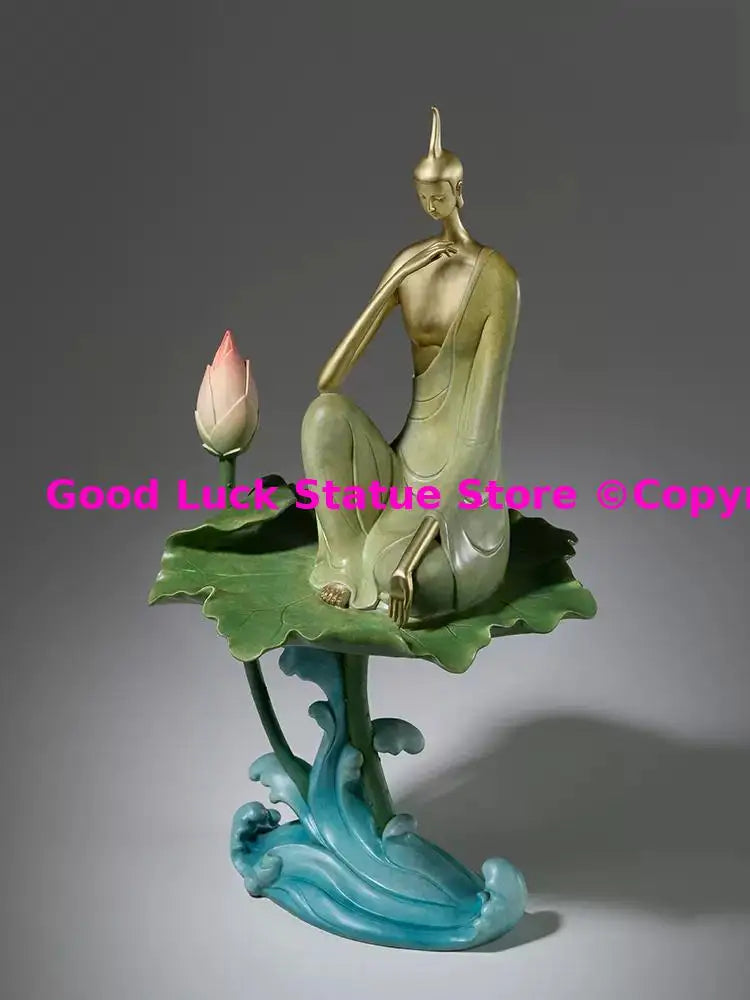 statue bouddha dorée art deco détails sculptés base vague lotus chambre