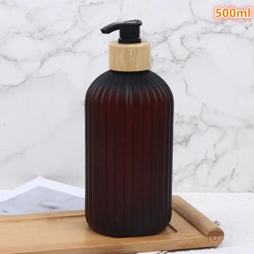 distributeur savon liquide noir blanc rayures moderne minimaliste pompe bouchon bois