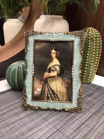 cadre photo vintage bleu clair alliage métal texture simili cuir opale baroque