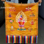 tapis décoratif artisanal or rouge broderie bouddhiste franges colorées tissu d'art opacité traditionnel motifs