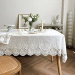 serviette table dentelle blanche motifs floraux classique romantique réutilisable extérieure intérieure blanc hiver été