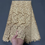 dentelle acrylique brodée motifs floraux opaques vert beige jaune violet bleu tissu filet jacinthe