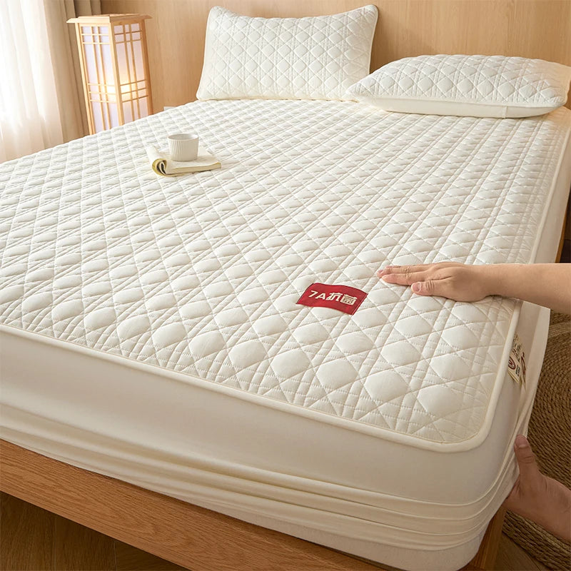 protège matelas imperméable antibactérien antiacariens quilté blanc rose gris beige moderne adhésif
