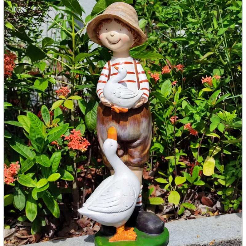 statues jardin ange oie garçon fille texturées paille tressée extérieure patio balcon rustic champêtre
