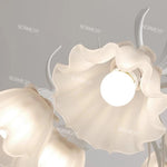 lampe suspendue fleur blanche classique romantique translucide chaines ampoules