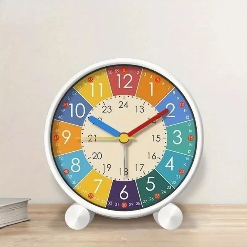 horloge table enfantine couleurs vives numéros imprimés pieds blancs moderne aiguilles apprendre l'heure attrayant