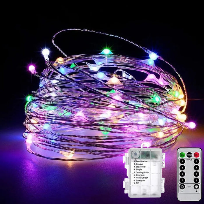 Guirlande lumineuse LED multicolore décorant un intérieur chaleureux