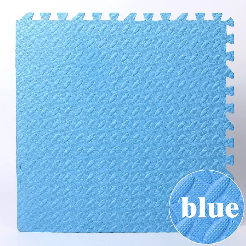 tapis sol mousse pvc gris blanc carreaux géométriques puzzle sport fitness yoga