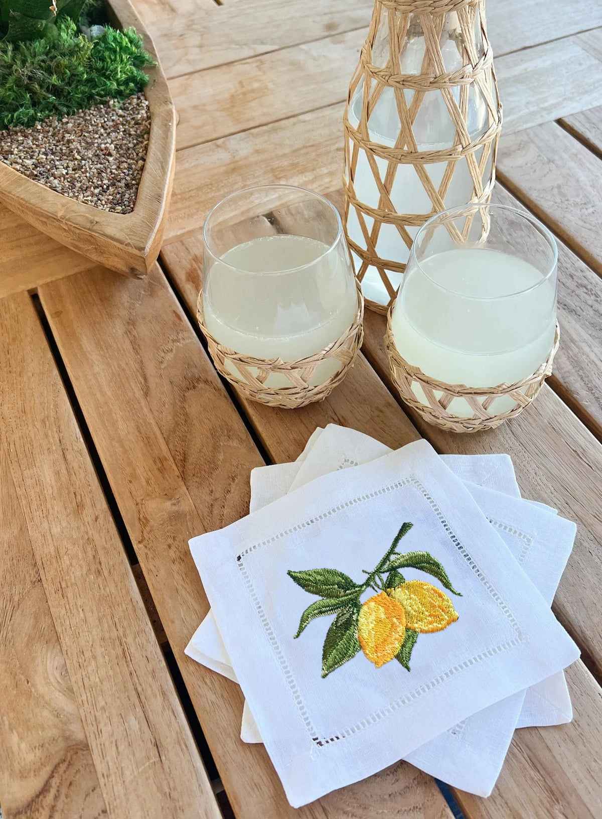 serviettes coton brodées citrons blancs classiques usage maison restaurant decoration table mariage