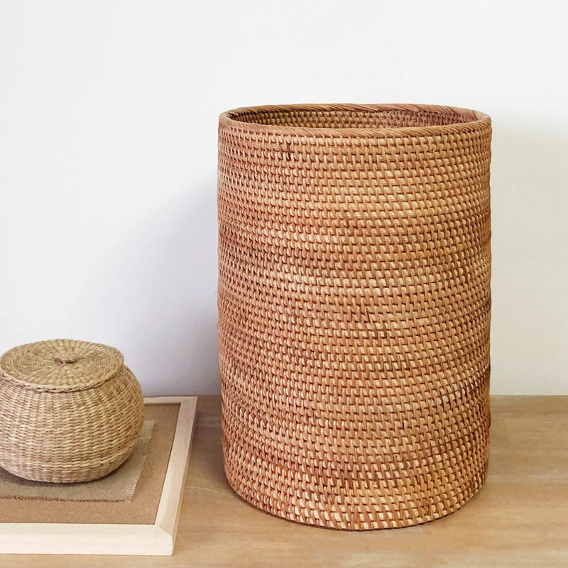 panier rangement tissé rustique marron clair articles divers entrée maison