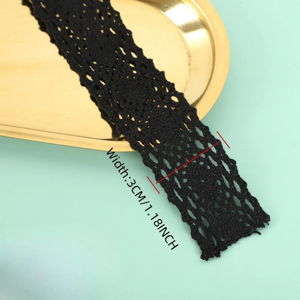 ruban dentelle fine noire motifs floraux classique 100 coton opacité 2cm largeur mariage décoration