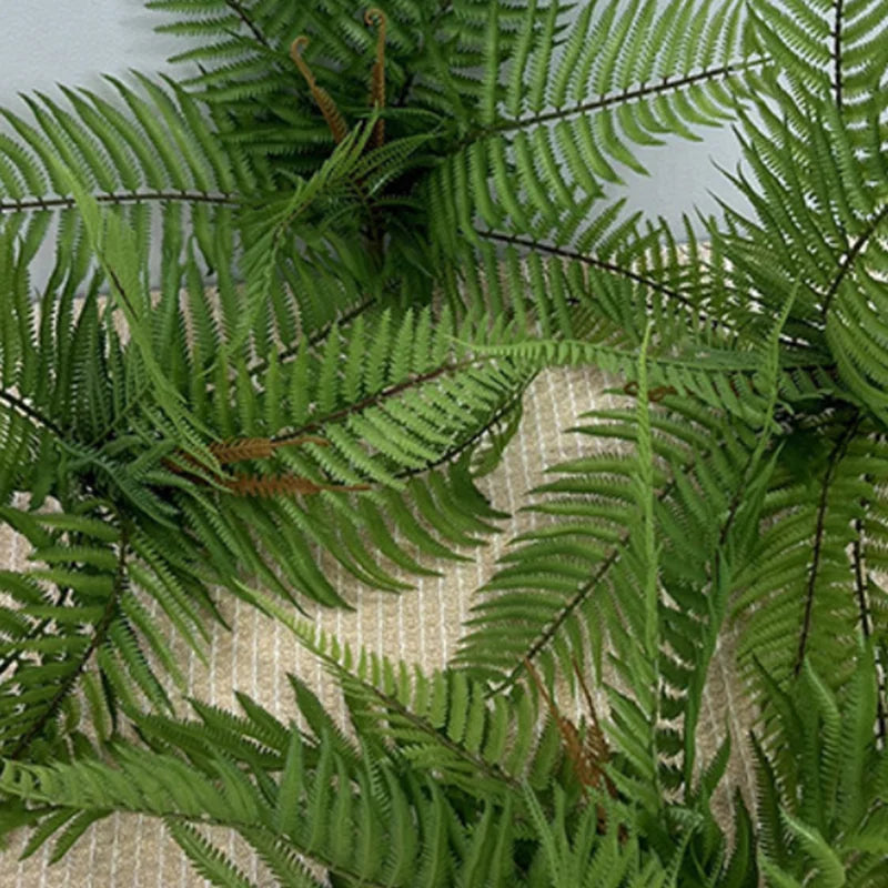 décoration extérieure fougère artificielle feuilles vertes texturées botanique branchettes