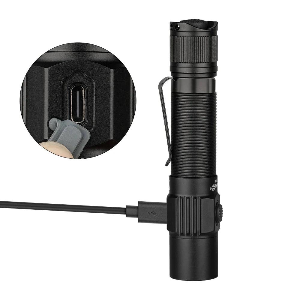 lampe tactique rechargeable 1800 led 18650 lumen 200 500mètres aluminium noir clip utilitaire