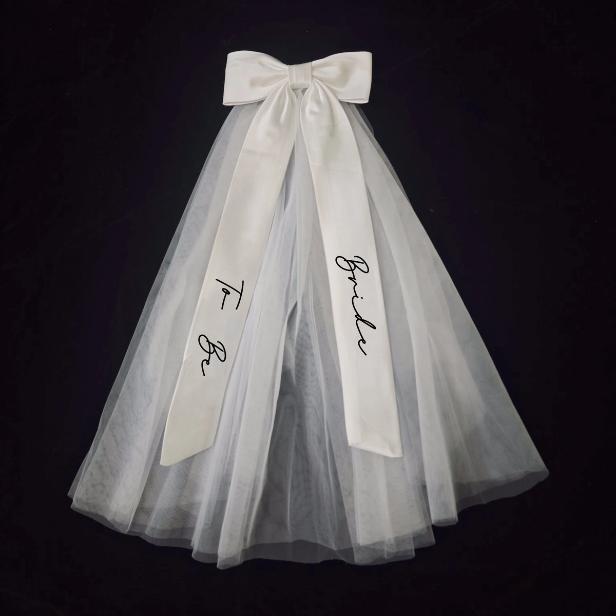 accessoires mariage voile tulle satin blanc bohème chapeau paille lunettes volants