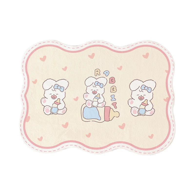 tapis dessin animé ours fruits fleurs vert clair rose pâle beige antidérapant confortable intérieur