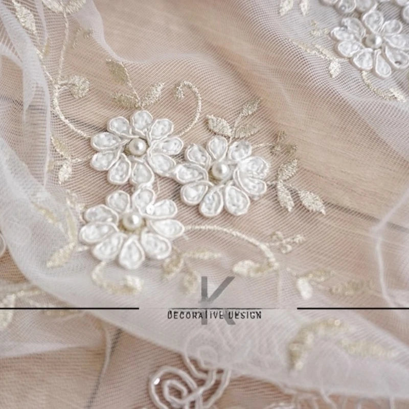 rideau tulle blanc beige broderie florale dentelle transparent classique salon chambre décoration