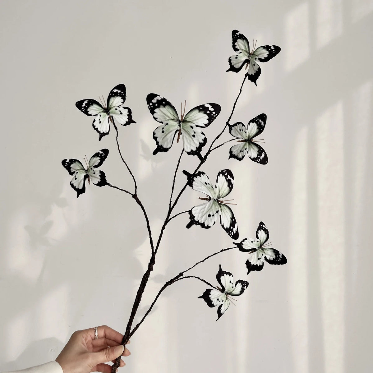 décoration intérieure branche artificielle papillons bleu violet branches naturelles maison mariage anniversaire
