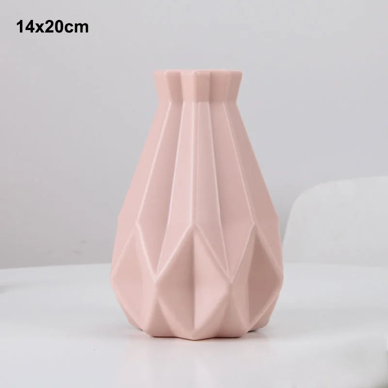 vase moderne blanc rose vert geometrique facettes minimaliste deco maison