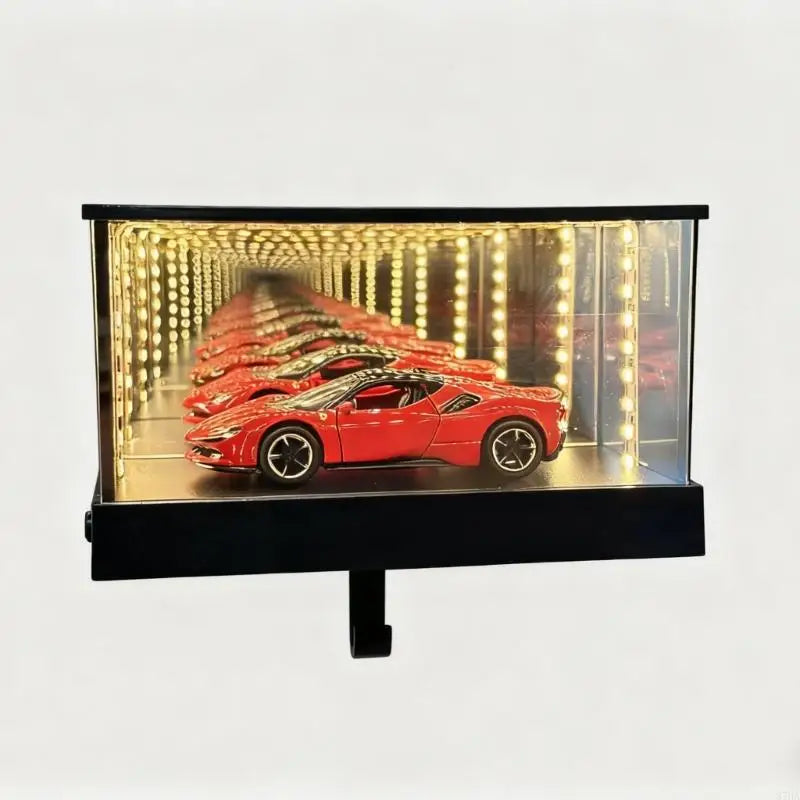 présentoir voiture miniature miroirs tunnel infini porte clés moderne voiture rouge structure noire miroirs