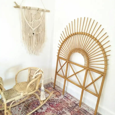 Tête de lit en rotin style Boho pour chambre d'enfant