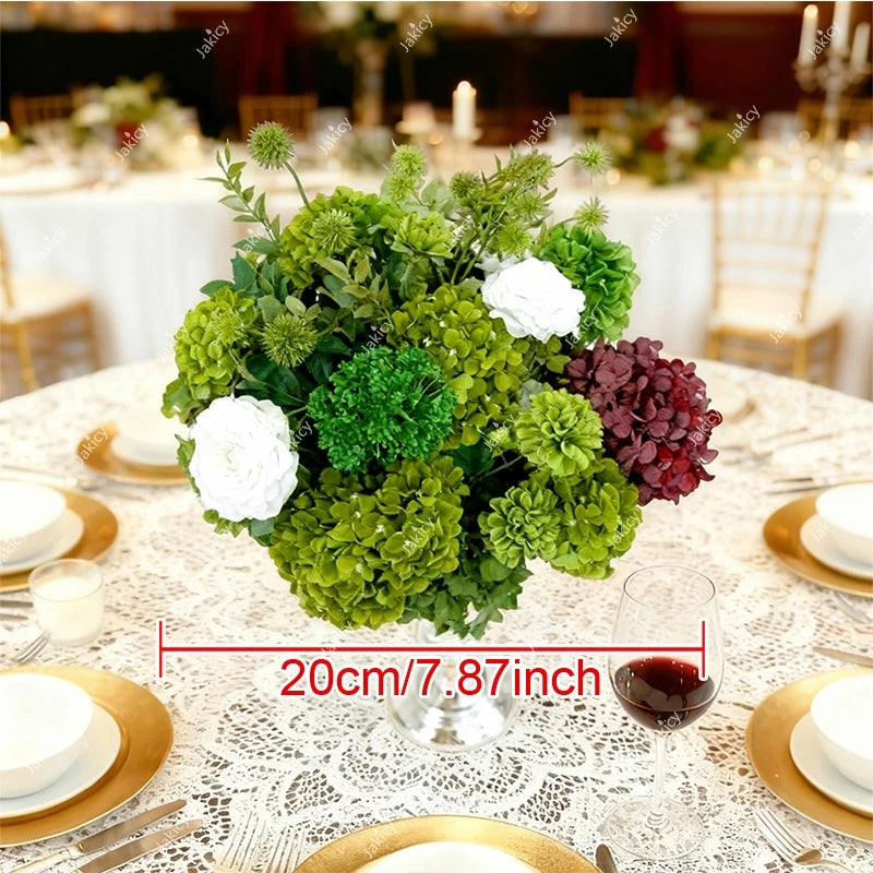 décoration florale mariage vert blanc bordeaux pompons hortensias orchidées extérieure élégante romantique champêtre