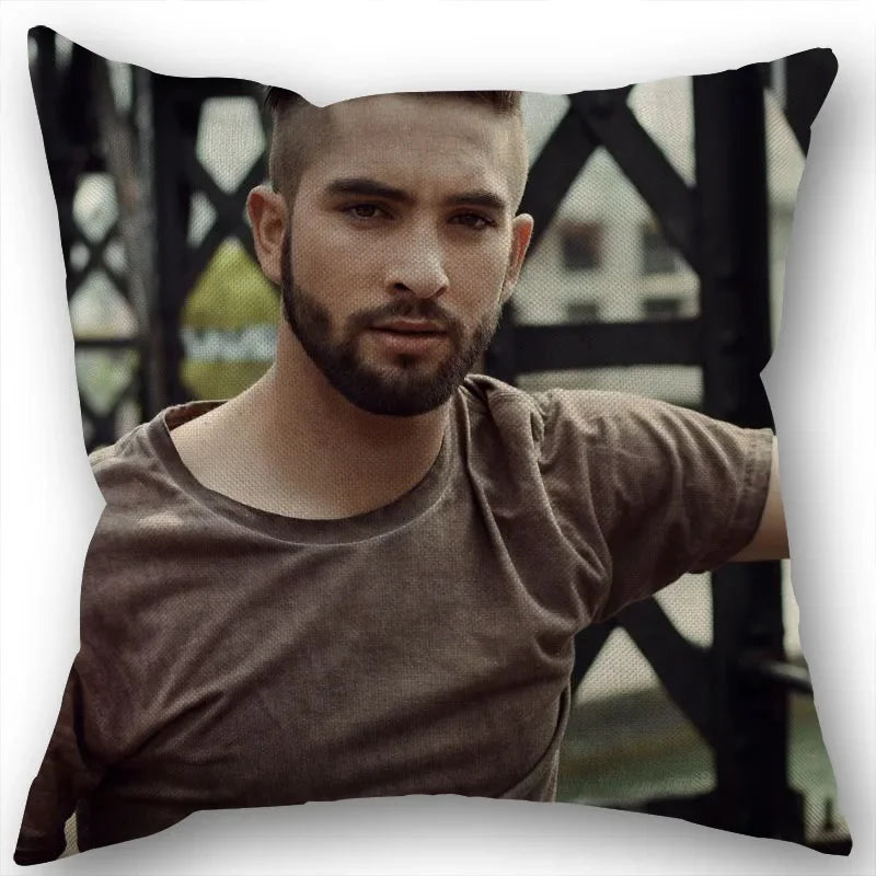 taie d'oreiller carrée 45x45cm moderne motif Kendji Girac imprimé uni côté opaque polyester