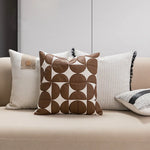 coussin géométrique laine coton contemporain beige gris noir décoratif sofa lit voiture