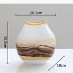 vase verre ondulé moderne motifs naturels couleurs blanc marron jaune rouge