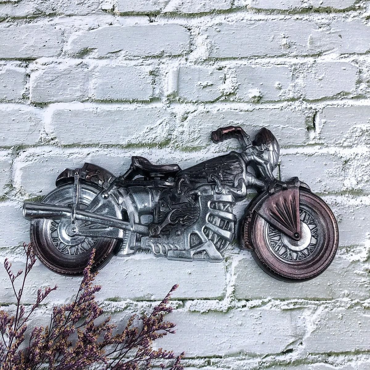 décoration murale silicone motocyclette blanc gris métallisé détaillée réaliste roues moteur