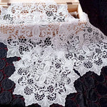 serviettes table dentelle fleurées traditionnelles réutilisables blancs opaques maison fêtes