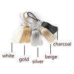 pompon porte élégant brodé couleur beige doré argenté gris blanc textile maison