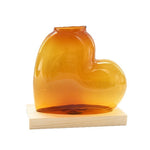 vase verre forme cœur transparent moderne plante verte support bois