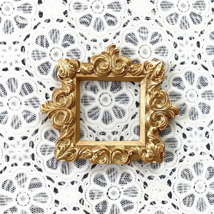 cadre photo rétro or relief floral baroque vintage shabby chic angel figurine round rectangular