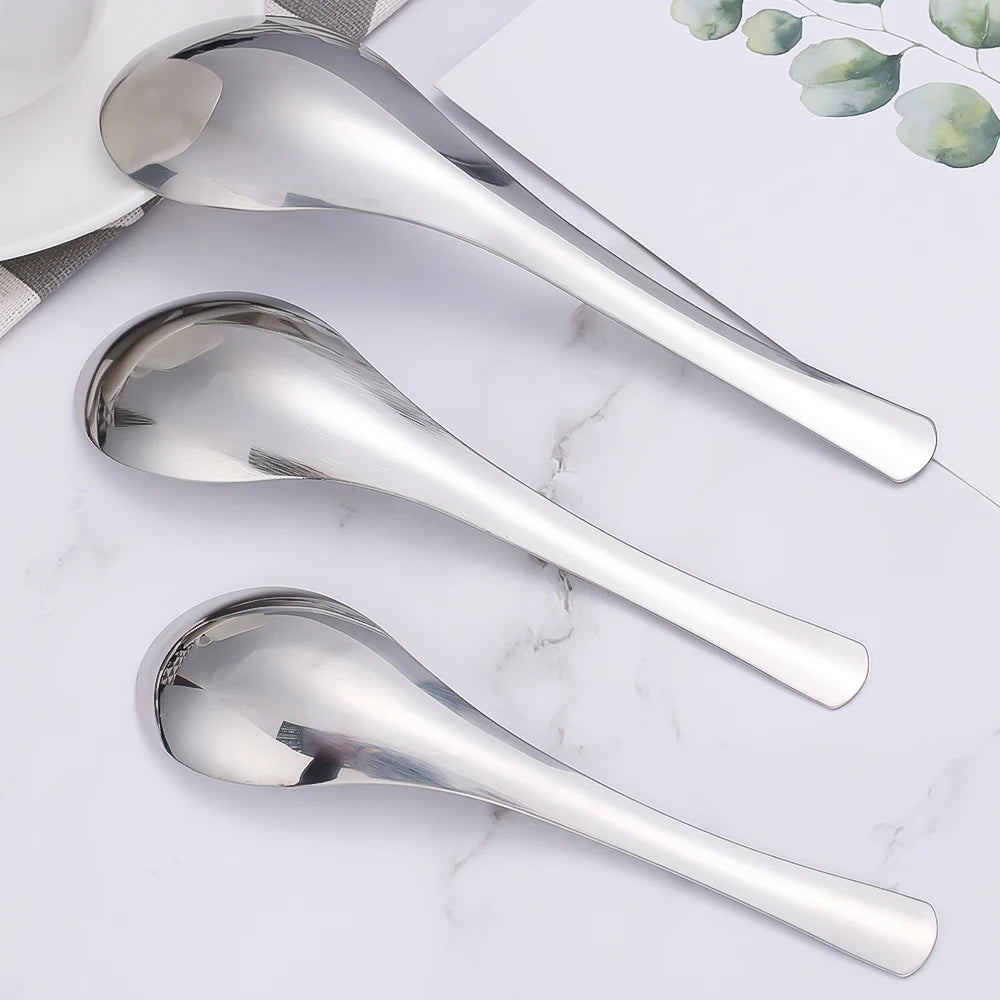 cuillères soupe cuillers inox argentées modernes 16cm 15cm 14cm lisses brillantes minimaliste