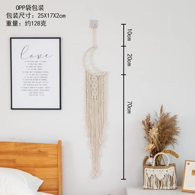 tapisserie macramé boho pompons franges beige clair tissé main décoration murale artisanal
