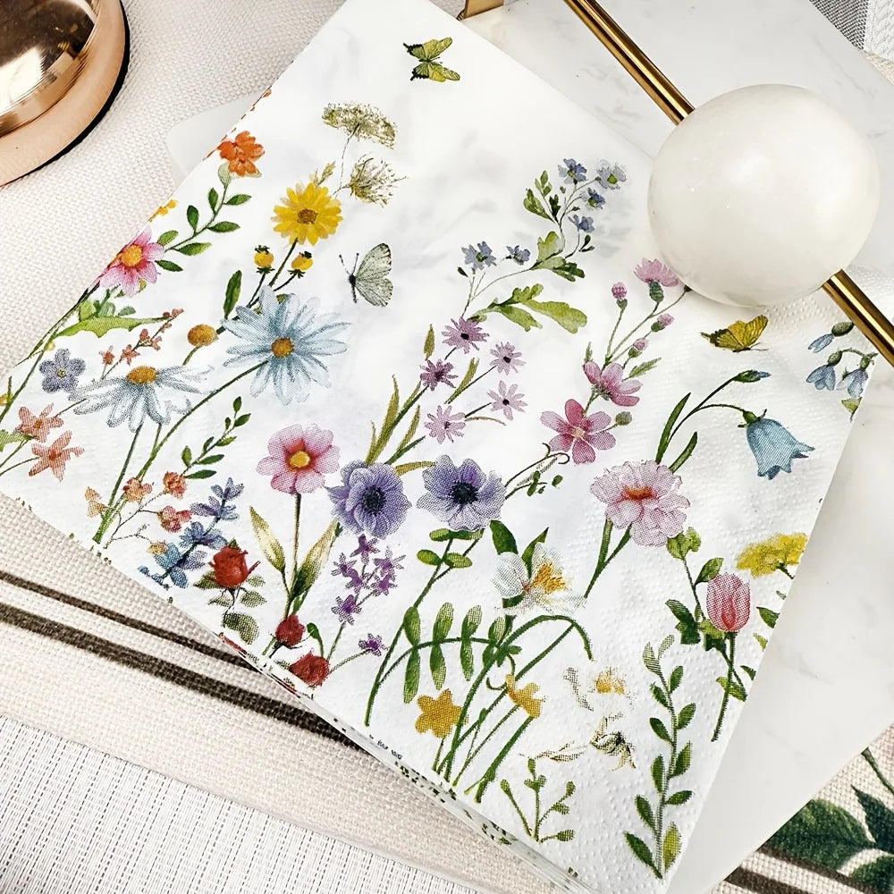 serviettes papier motif fleurs papillons multicolore décoratives table événements anniversaires fêtes mariage