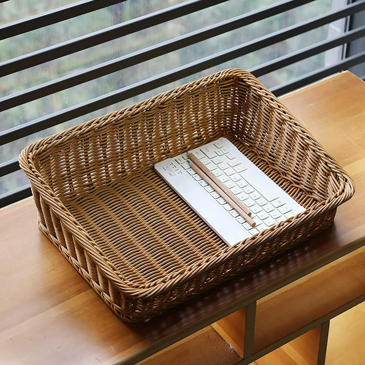 paniers rangement osier tressé marron clair rustique traditionnel intérieur élégant organisation pratique unique authentique