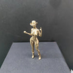 figurine western cowgirl dorée chapeau bottes décoration collection miniature artisanal bronzé